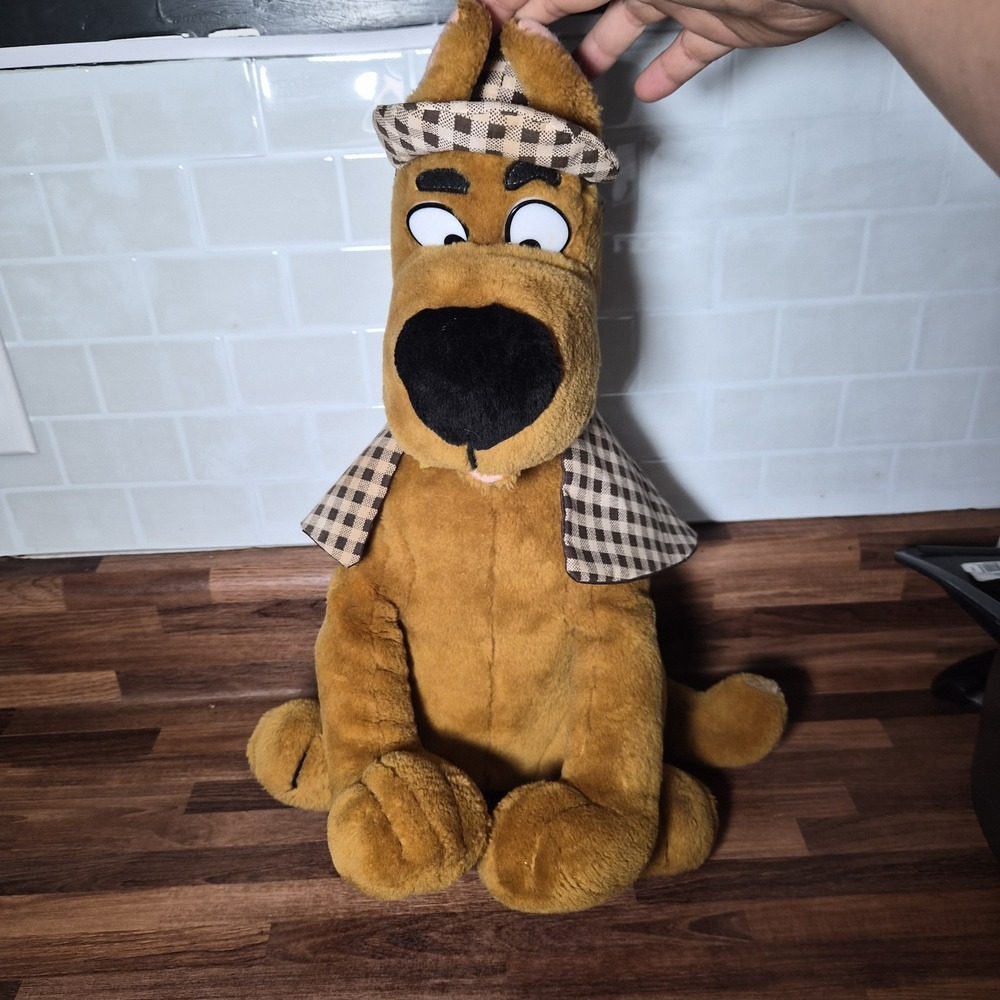 Scooby-Doo Detective Plush Stuffed Animal Brown Checkered Hat & Cape Approx. 18"